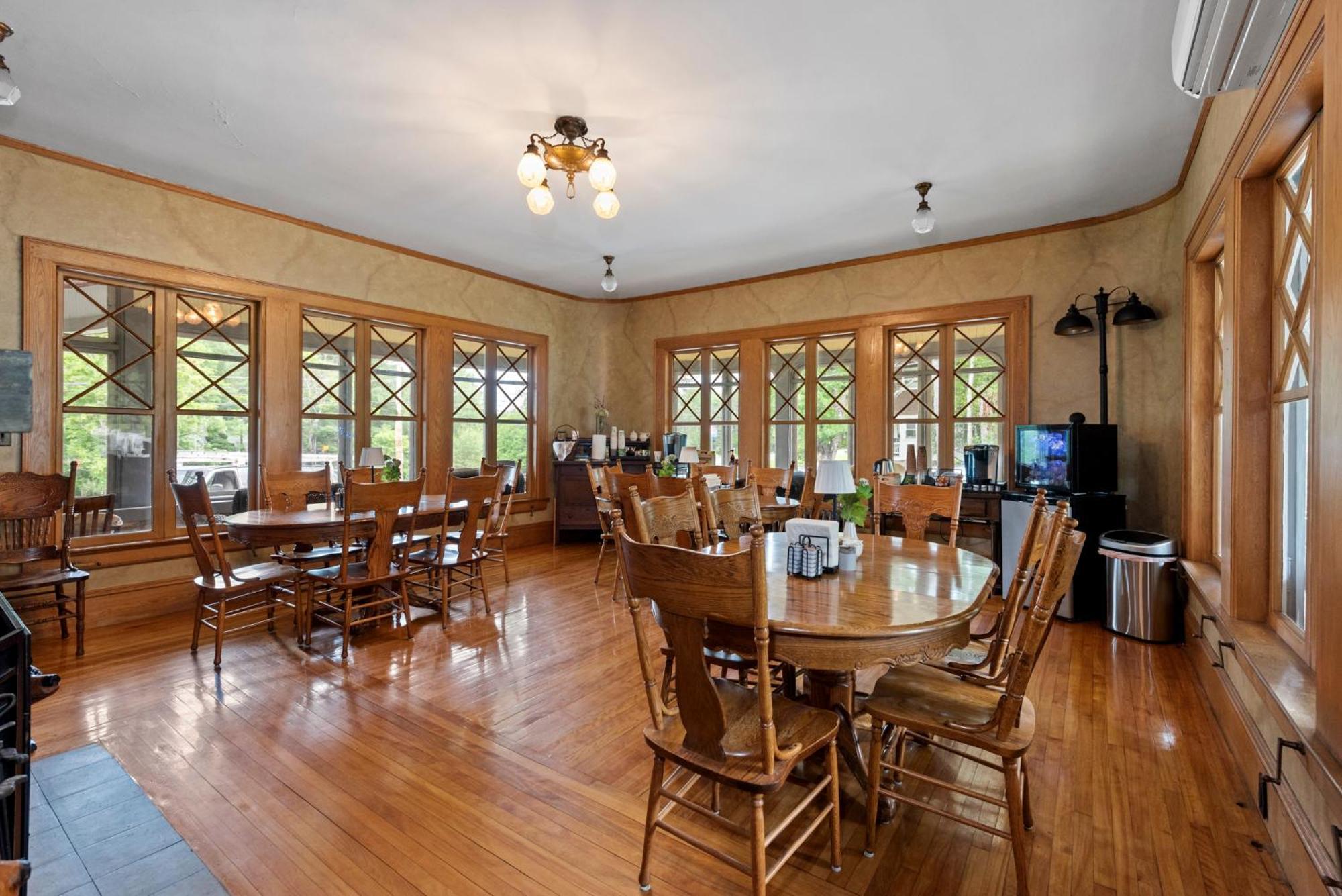 The Mulburn Inn Bethlehem Bagian luar foto